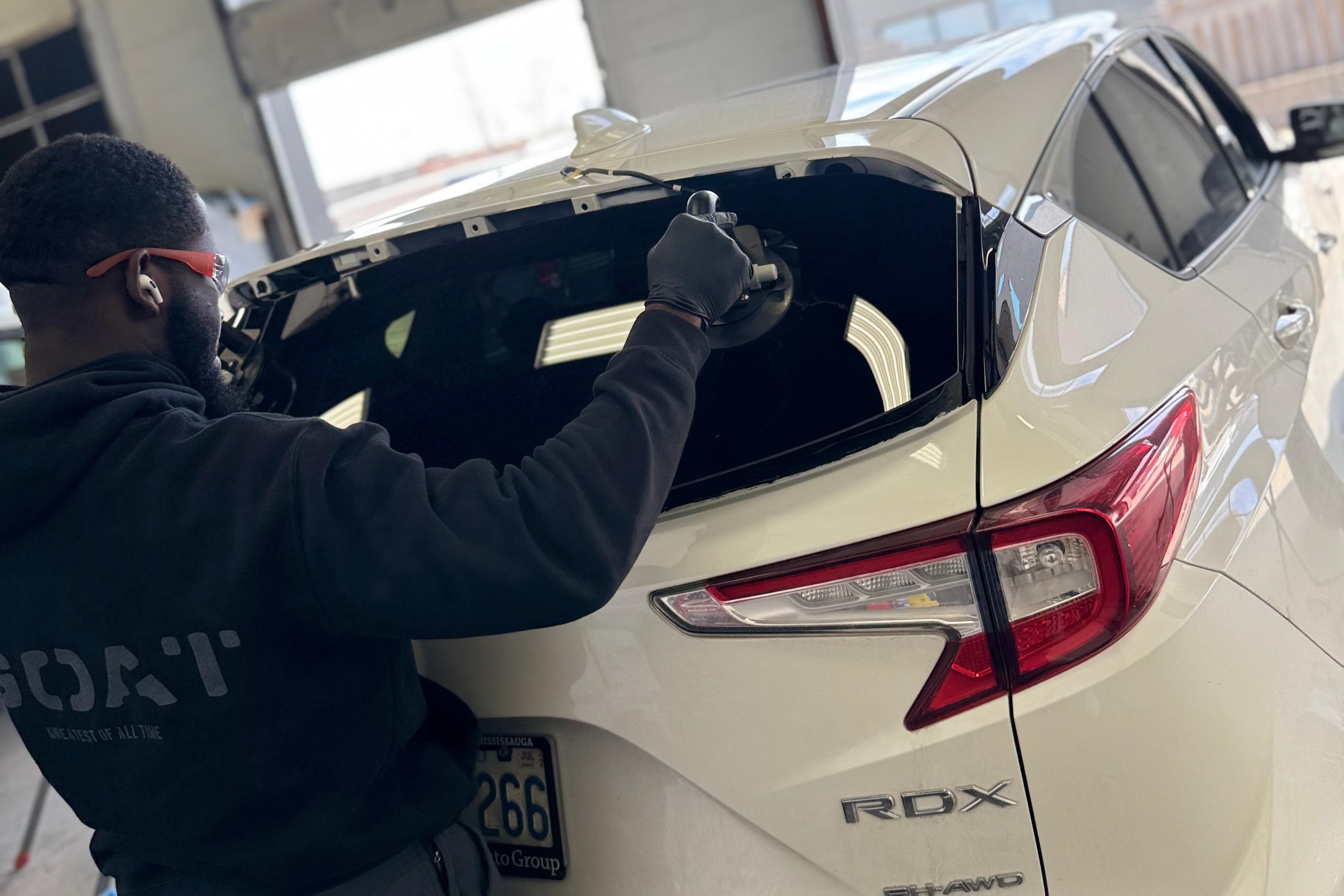 Side Window Repair & Replacement